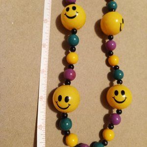 HAPPY FACE FUN  BEADS !!